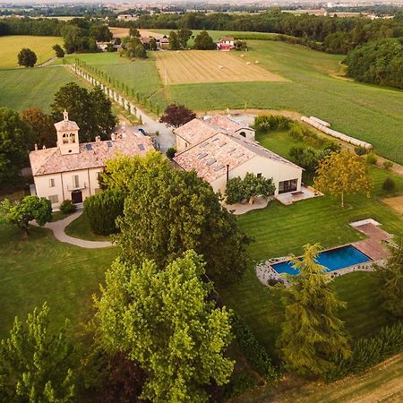 Case Zucchi Bioagriturismo Castelnuovo Fogliani Dış mekan fotoğraf