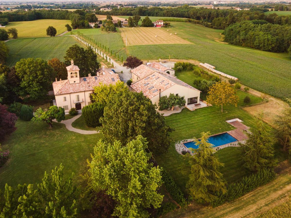 Case Zucchi Bioagriturismo Castelnuovo Fogliani Dış mekan fotoğraf